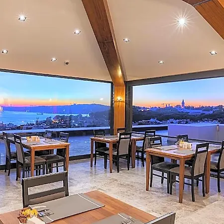 Demiray & Old 5* Istanbul