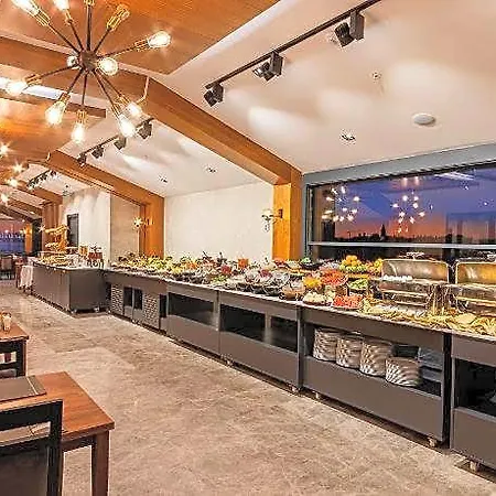 Hotell Demiray & Old 5*